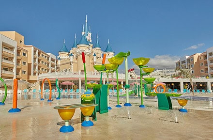 Bahia Principe Fantasia Tenerife, primer hotel de España en obtener el sello Safe Fun