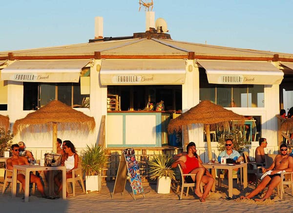 chiringuitos, kioscos de playa, restaurantes, terraza
