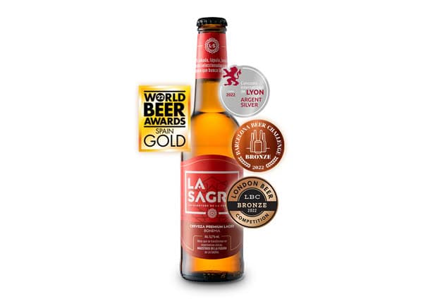 LA SAGRA Premium Lager_Medalla Oro World Beer Awards 2022