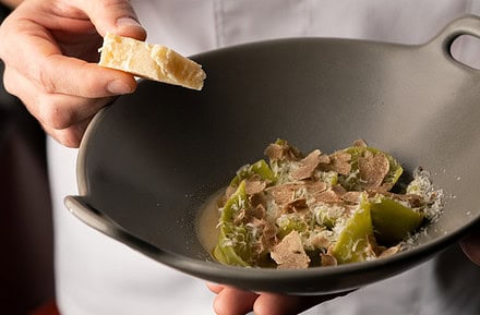'Cappellacci Verdi, burro e Parmigiano Reggiano 24 Mesi’