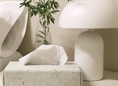 La colección VITA de Resuinsa da nueva vida a residuos textiles hoteleros, promoviendo la economía circular con productos 100% reciclados y reciclables.