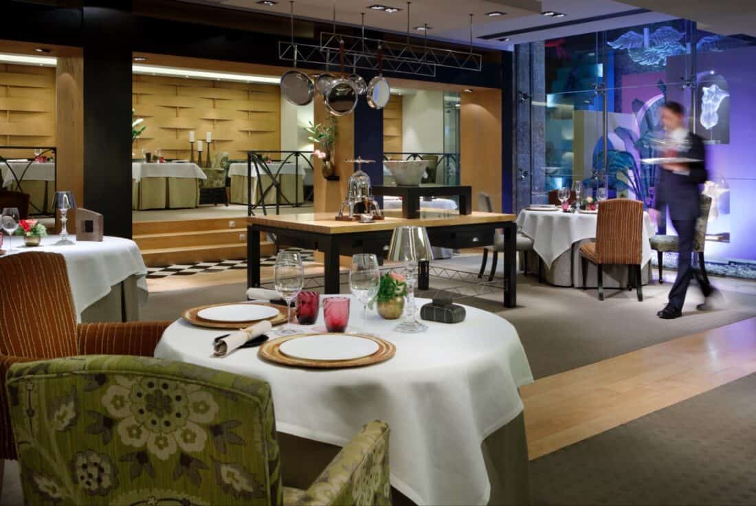 HYATT