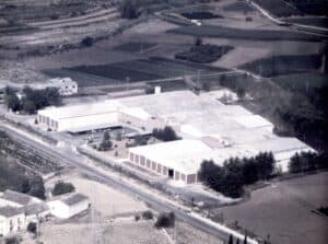 Fotografía aérea histórica de la fábrica original de Resuinsa en 1976 Valencia