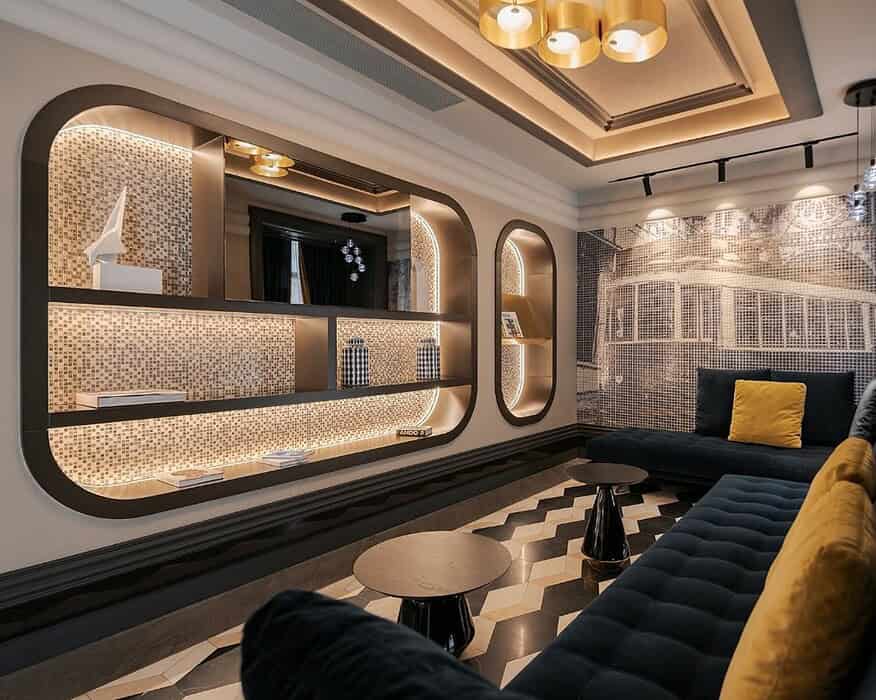 Interiorismo del hotel Eurostars Lisboa Baixa por PF1 Interiorismo Contract, con mural del tranvía lisboeta y estética inspirada en el fado